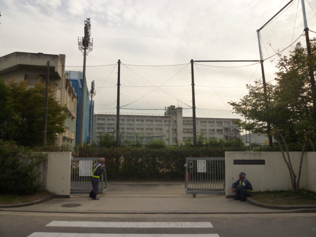 シャルムメゾン高橋 中学校：堺市立深井中学校　1032m
