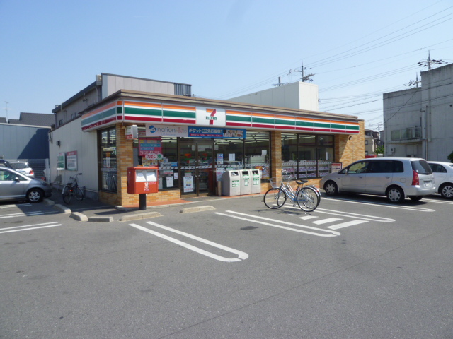 プラシード コンビ二：セブンイレブン堺金岡町店　550m